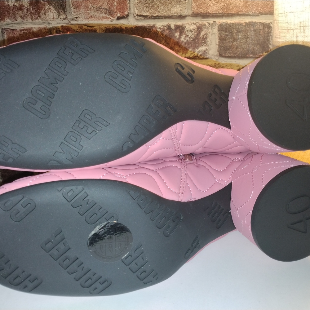 NWT Camper Pink Quilted Winter Boots - Picture 6 of 7